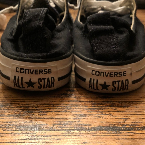 Converse Women’s Black and White Sneakers 8 - Picture 4 of 8